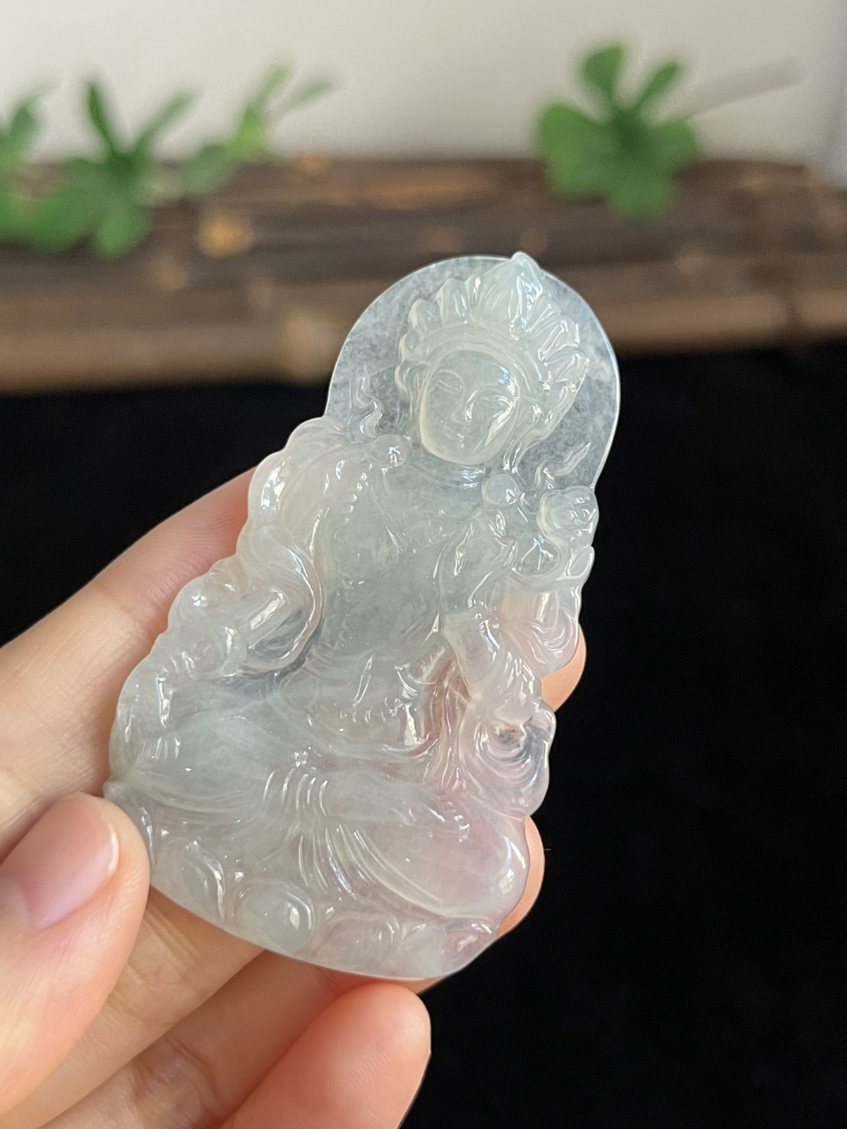 翡翠冰糯种白色吊坠