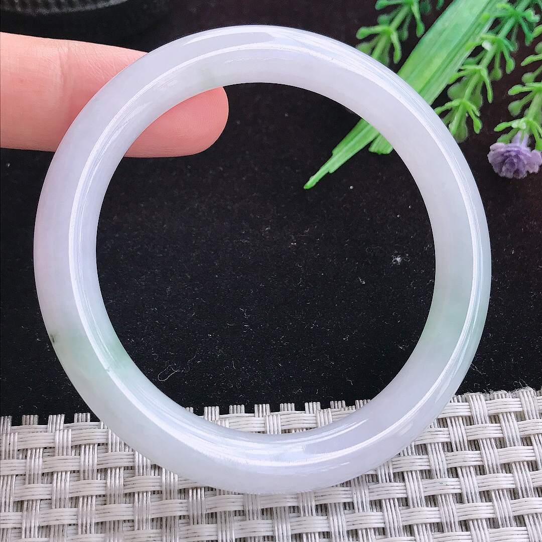 实拍A货翡翠54/9/8.6老坑冰润起胶飘花圆条手镯平安镯百搭