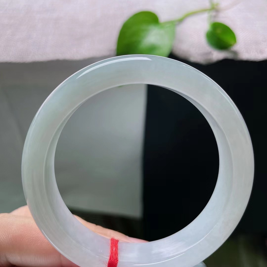 淡绿底正圈，宽版，水润细腻，清新俊逸，贵气，皮纹，ss56853a