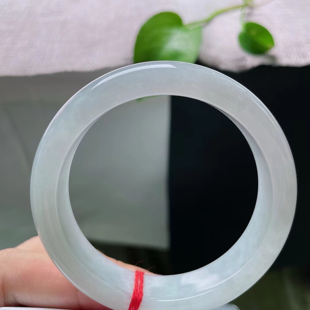 淡绿底正圈，宽版，水润细腻，清新俊逸，贵气，皮纹，ss56853a