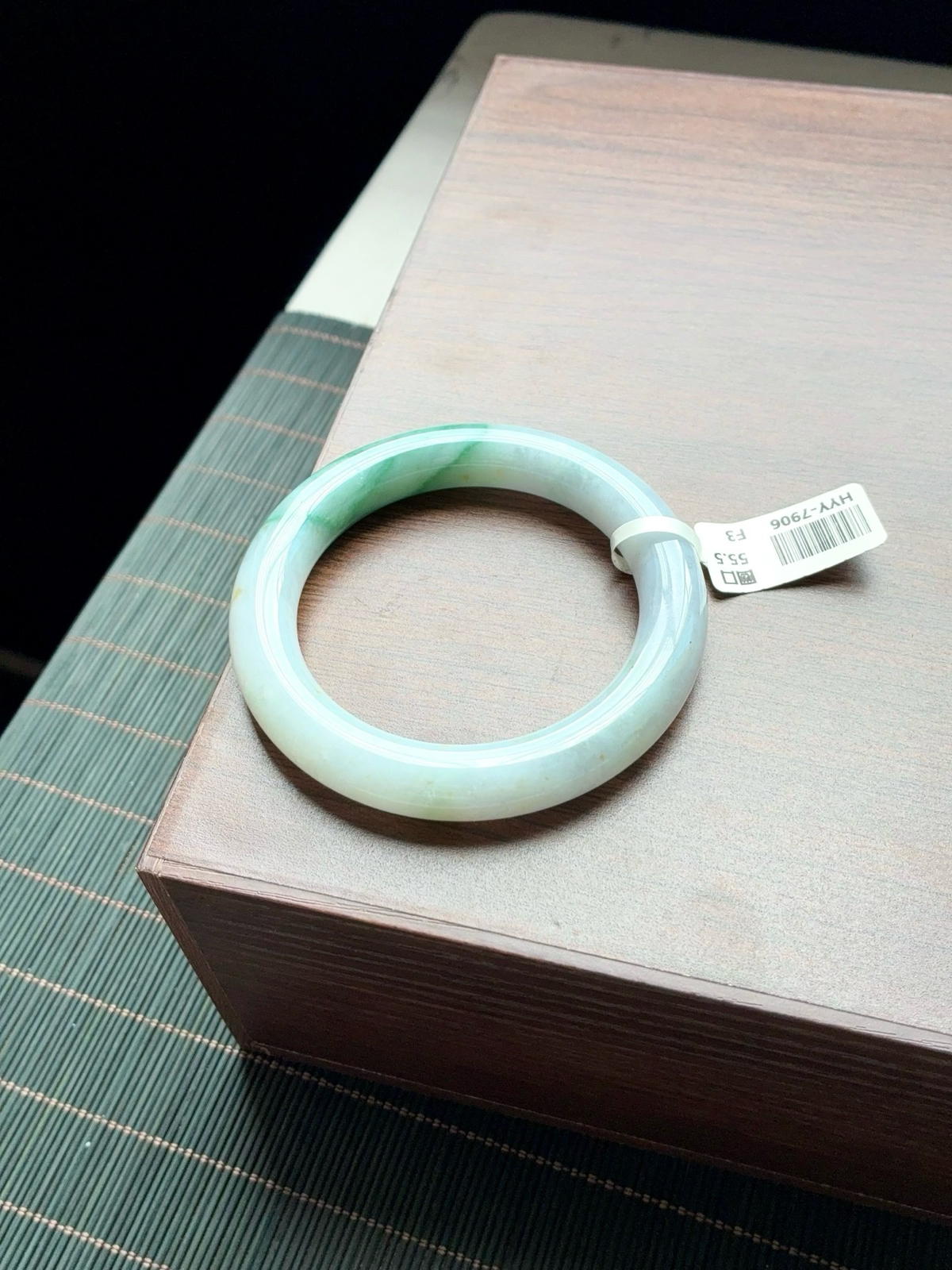 绿飘花圆条成品
⭕️56-11.2-10.7