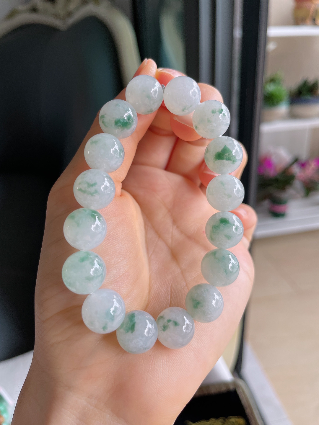️，天然翡翠A货，冰飘花手链，尺寸：12mm。【编3737】