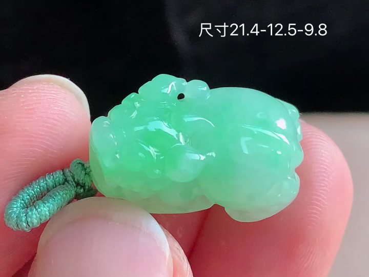 阳绿貔貅 无裂, 尺寸，21.4-12.5-9.8