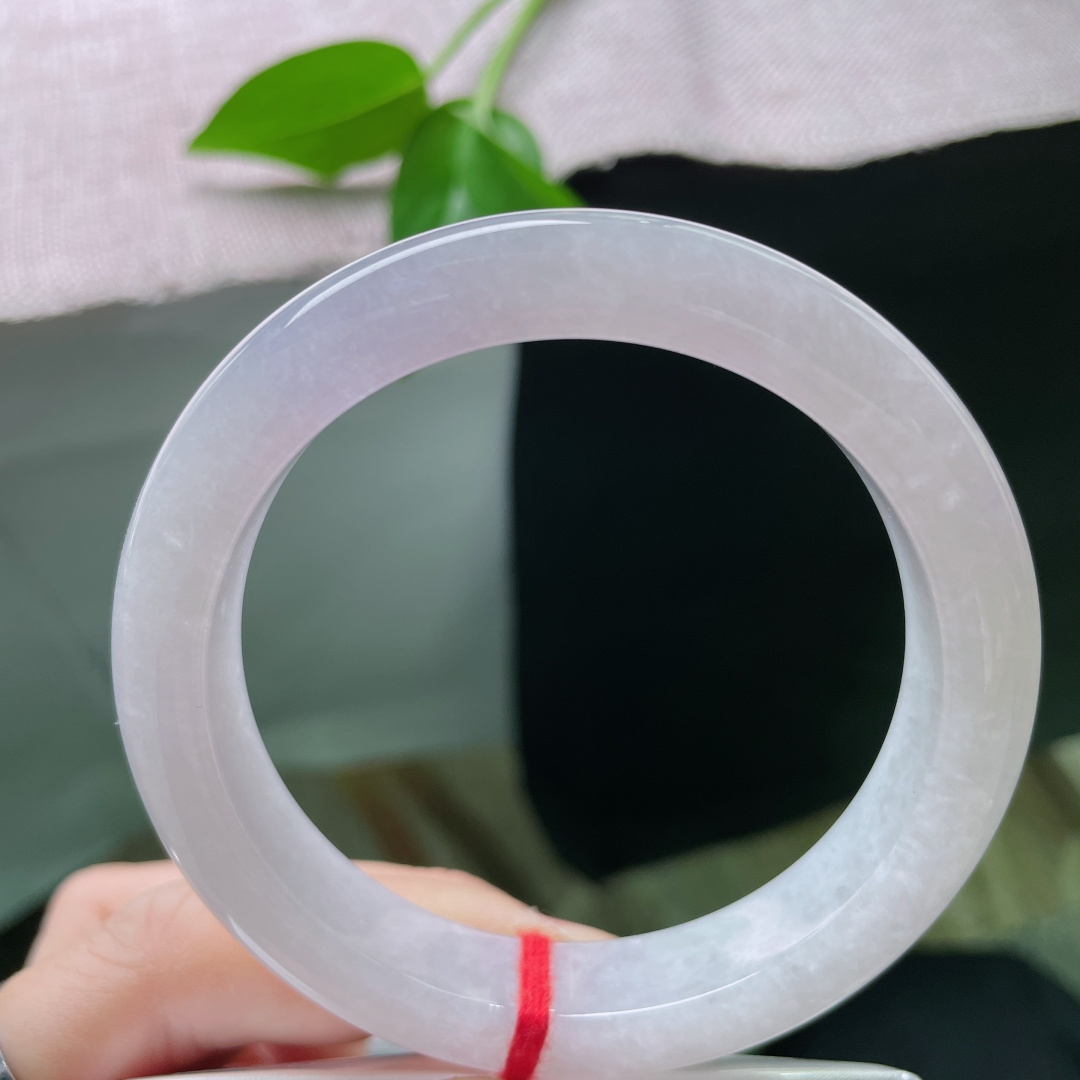 58.7/12.2/9.2，正圈，一抹烟霞浸玉骨，清透如月下寒潭，自带三分仙气七分柔。无裂，ss56