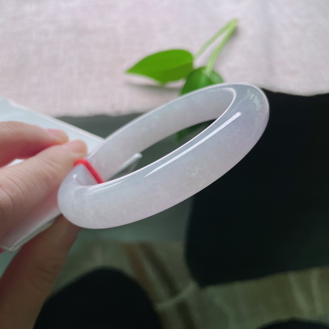 58.7/12.2/9.2，正圈，一抹烟霞浸玉骨，清透如月下寒潭，自带三分仙气七分柔。无裂，ss56199a