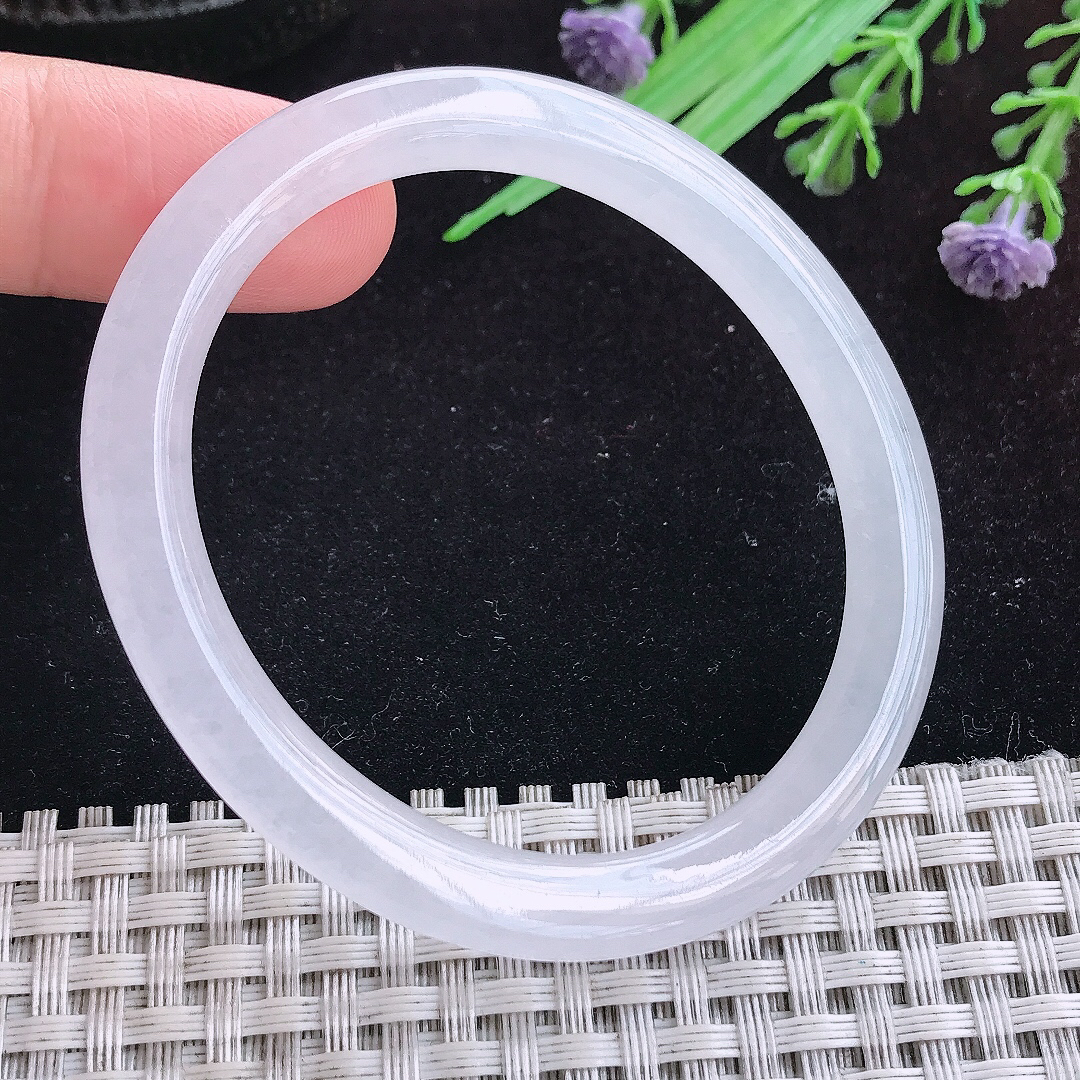 实拍A货翡翠51/45/6.5/7.3小圈口老坑冰透白月光白冰贵妃手镯平安镯百搭