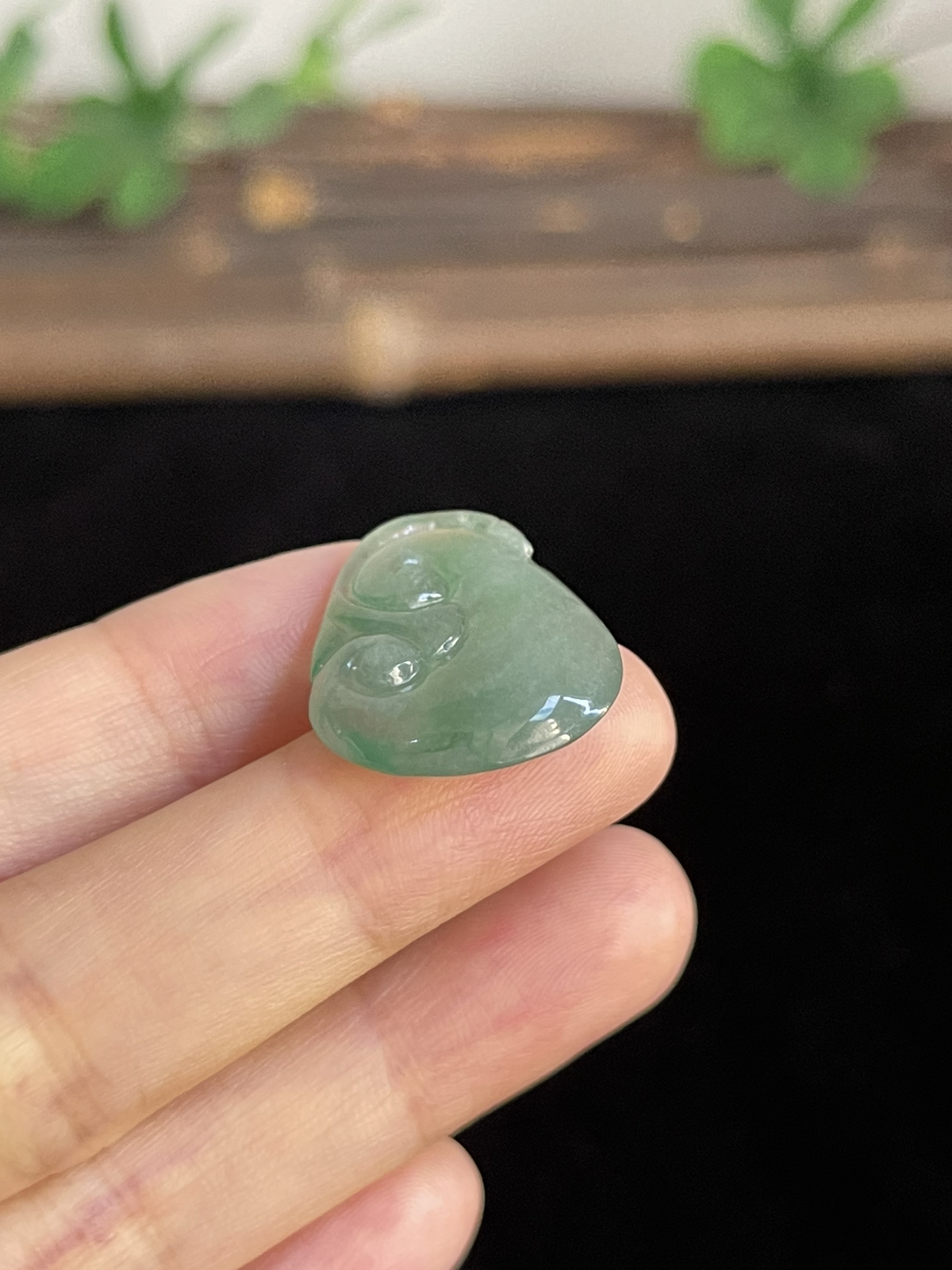 翡翠挂坠