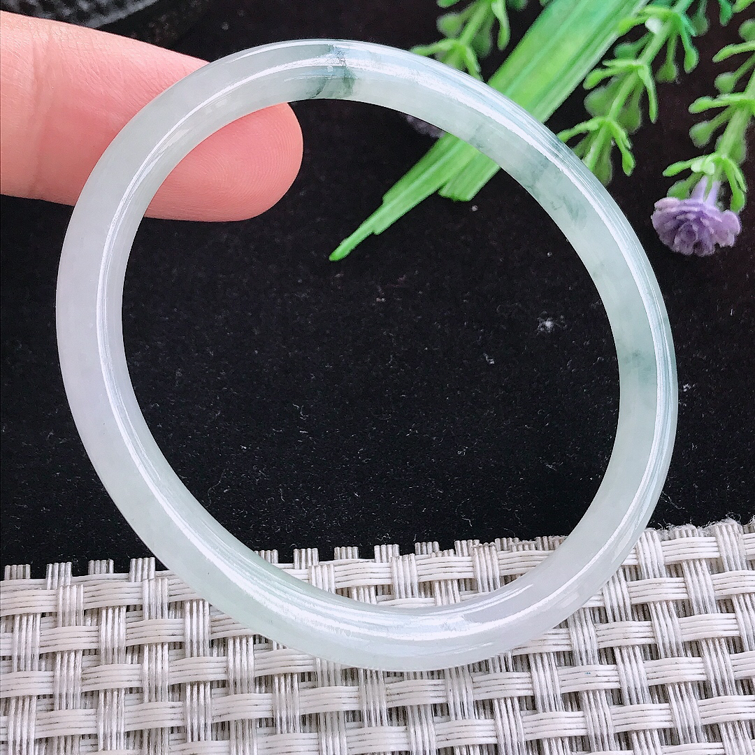 实拍A货翡翠51.5/45/5.7老坑冰透起胶冰飘花贵妃手镯叮当镯美人镯