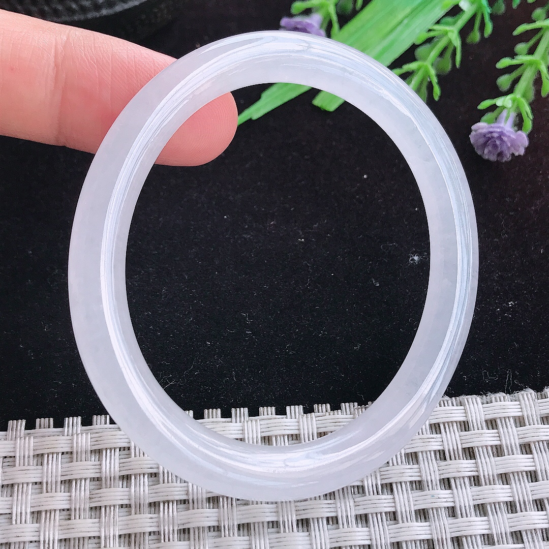 实拍A货翡翠51/45/6.5/7.3小圈口老坑冰透白月光白冰贵妃手镯平安镯百搭