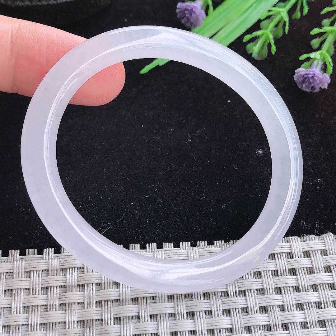 实拍A货翡翠51/45/6.5/7.3小圈口老坑冰透白月光白冰贵妃手镯平安镯百搭