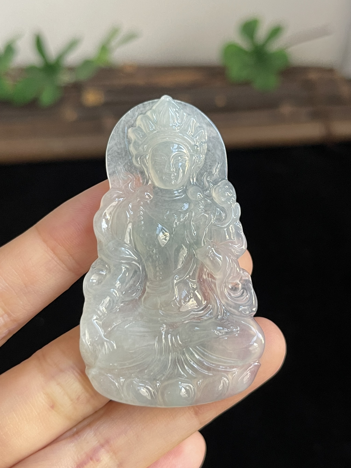 翡翠冰糯种白色吊坠
