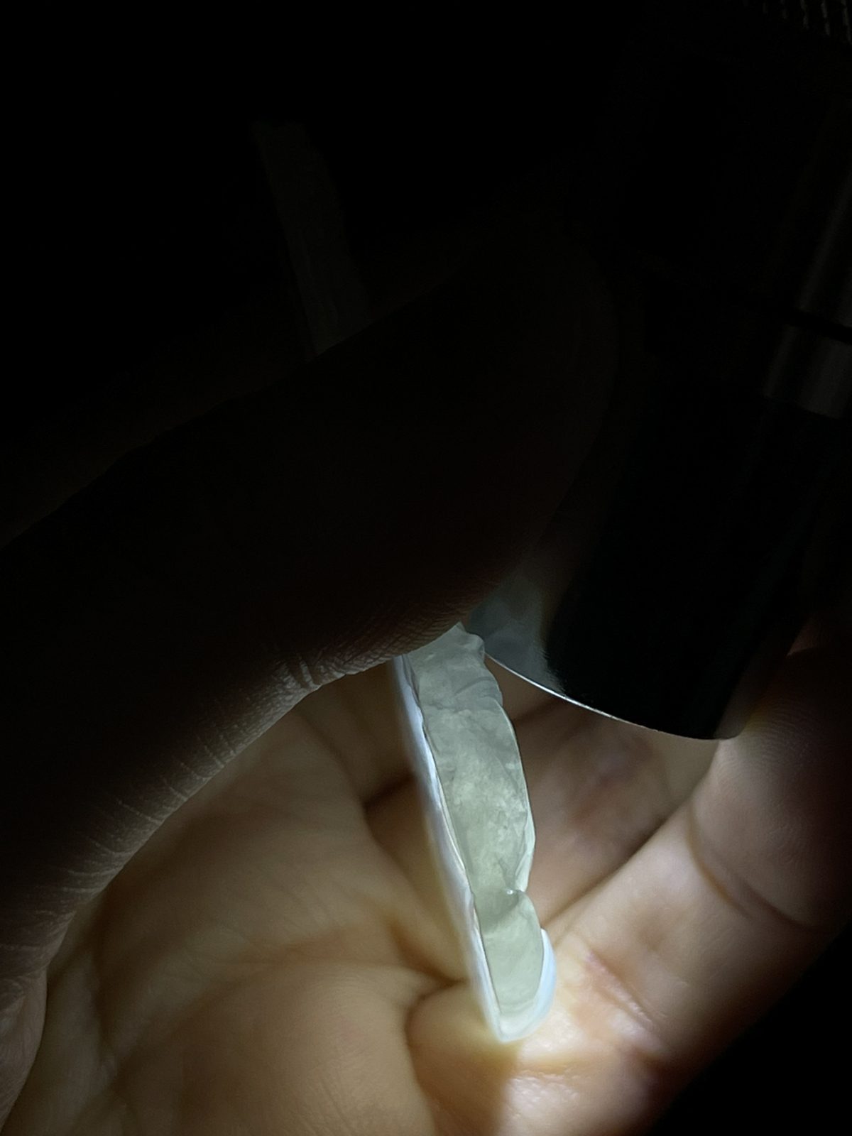 翡翠冰糯种白色吊坠