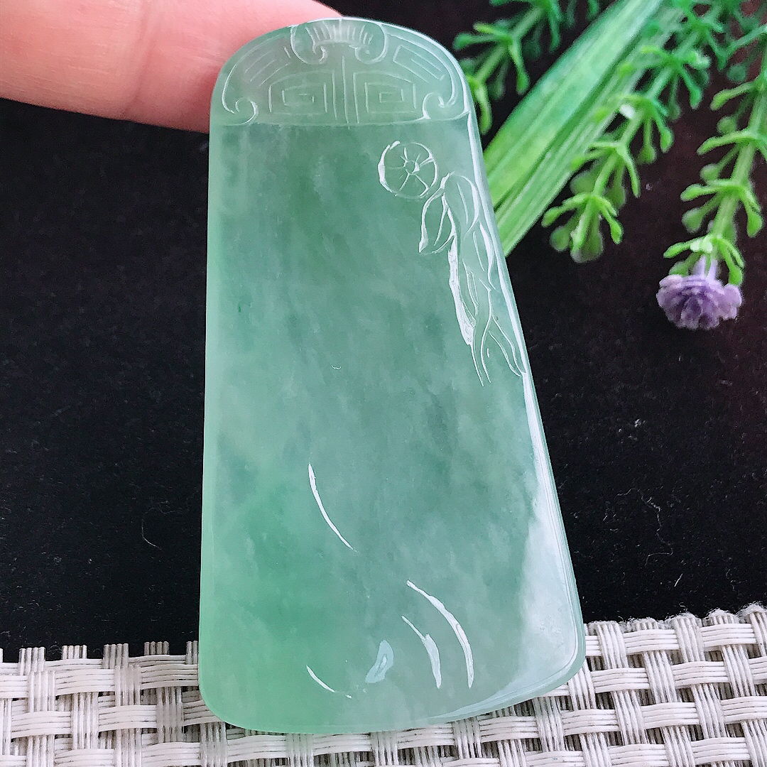 实拍A货翡翠71.5/38.5/5.5老坑冰胶冰晴满绿不动明王吊坠翡翠玉挂件