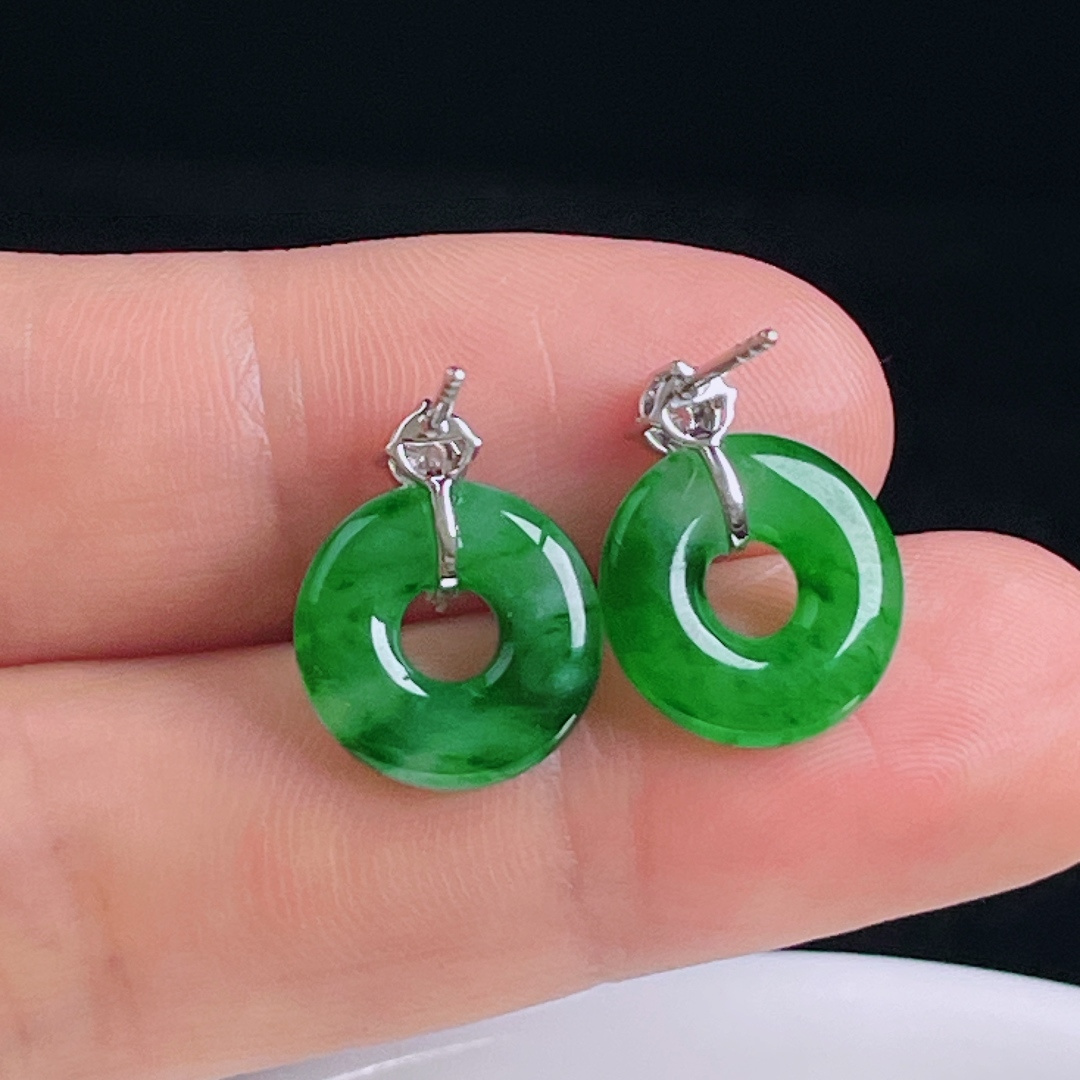 ️辣绿耳坠，老种起光，细底通透，尺寸：裸石12.7/2.7mm0809