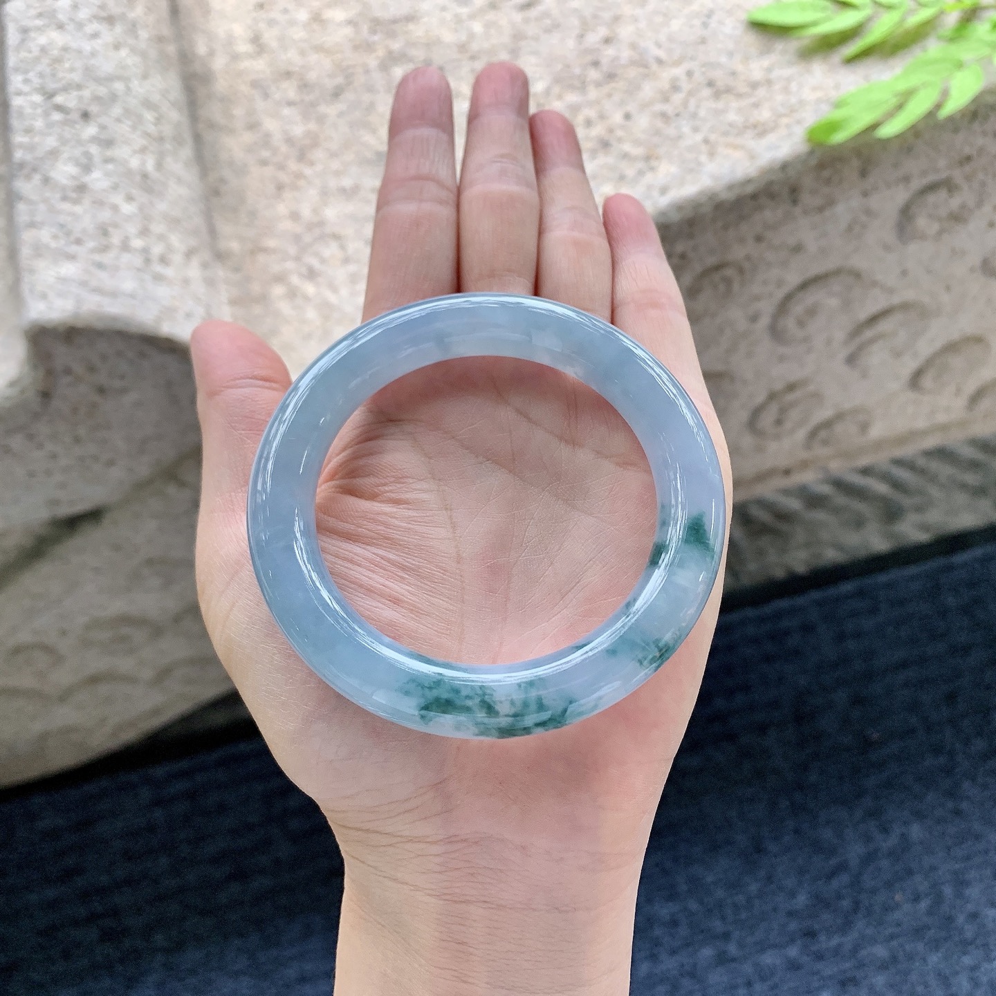圆条53 54，圈口54.8/10.8/10.4，编码FL062693，糯冰紫罗兰飘花，水润，种老，