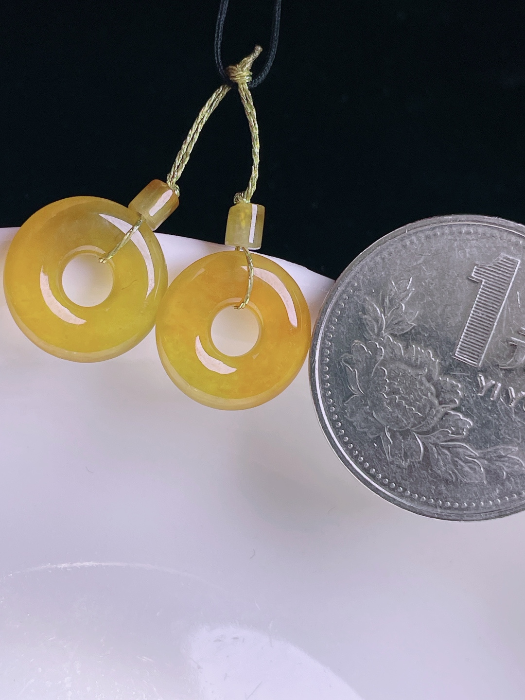 冰黄耳坠，老种起光，细底通透，尺寸：13/2.9mm0809
