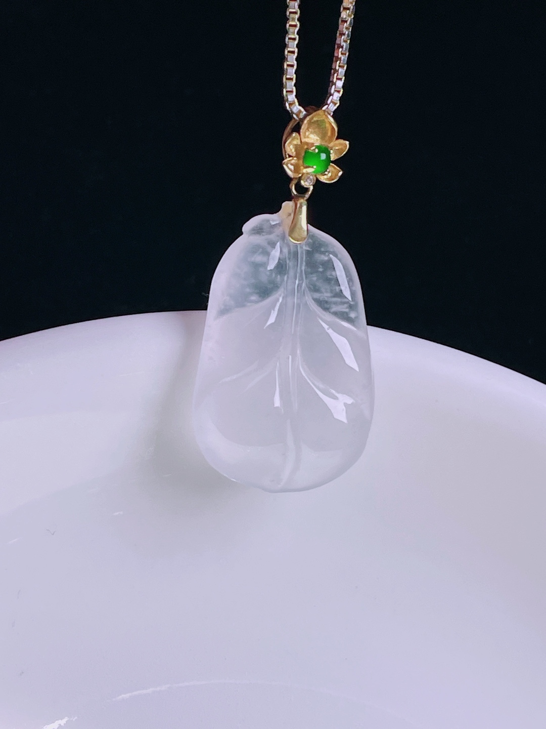 ️高冰树叶，老种起光，细底通透，尺寸：27裸石20/13/4.4mm0809