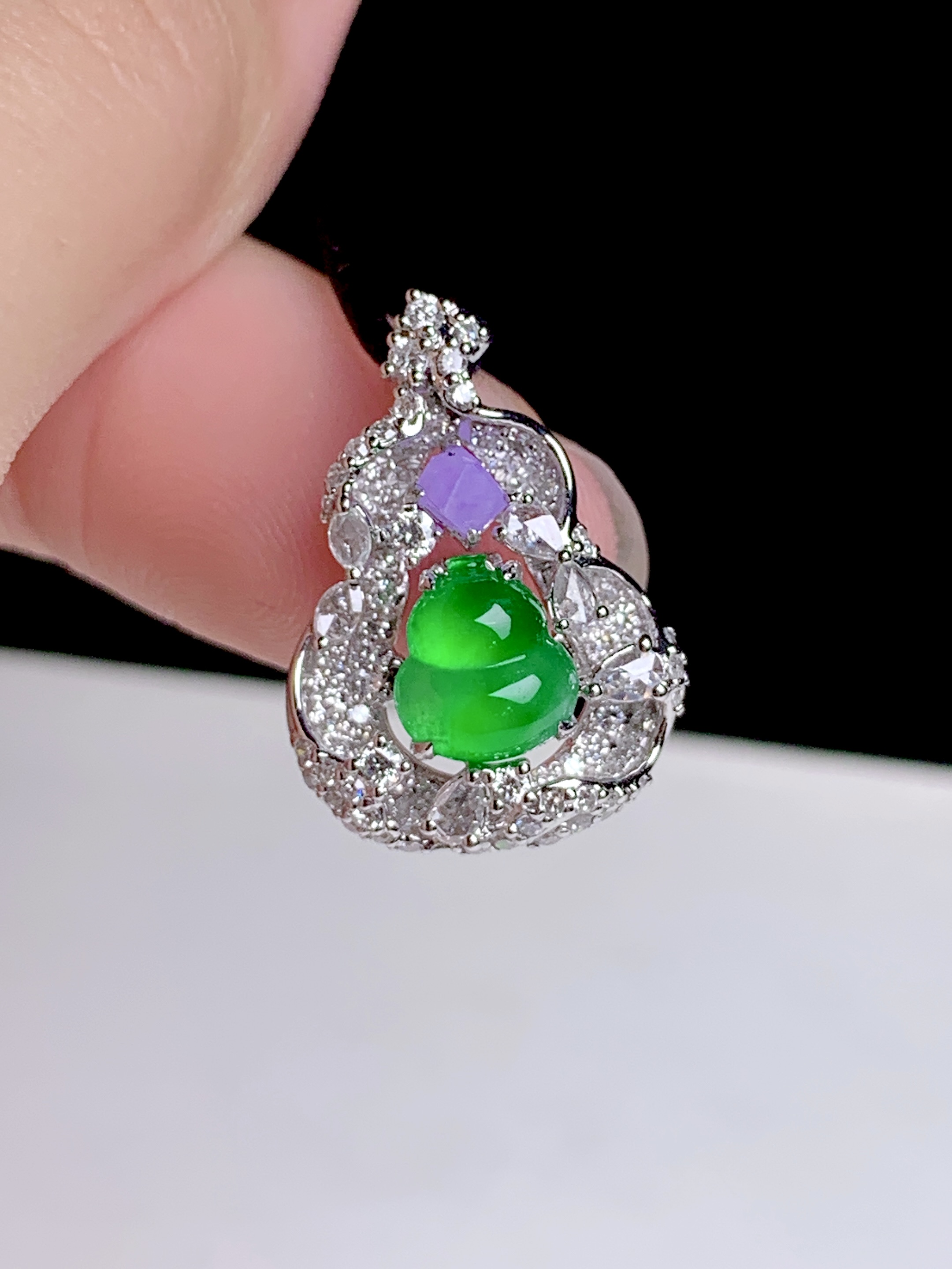冰阳绿葫芦，18k金钻镶嵌，20-14-6.3