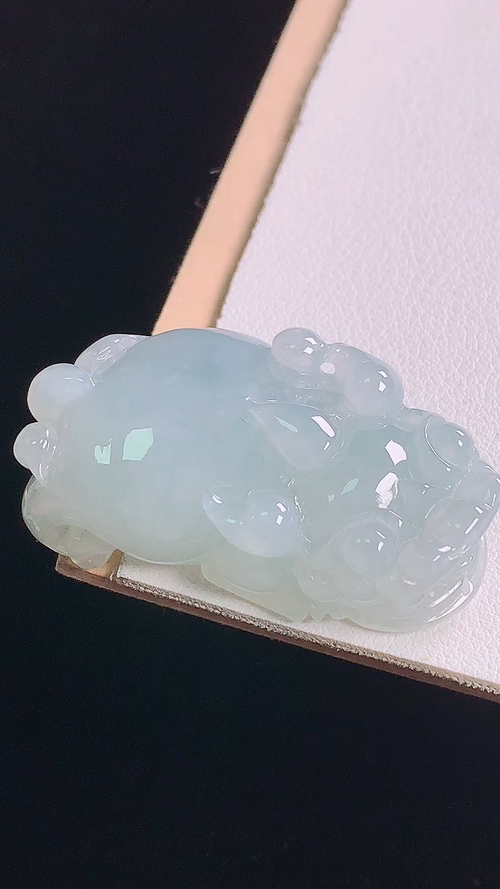 冰种貔貅，无裂，尺寸:42.4-24.5-13.2mm
