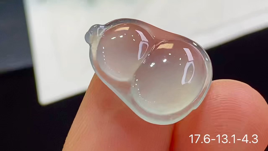 玻璃种葫芦，无裂，17.6-13.1-4.3
