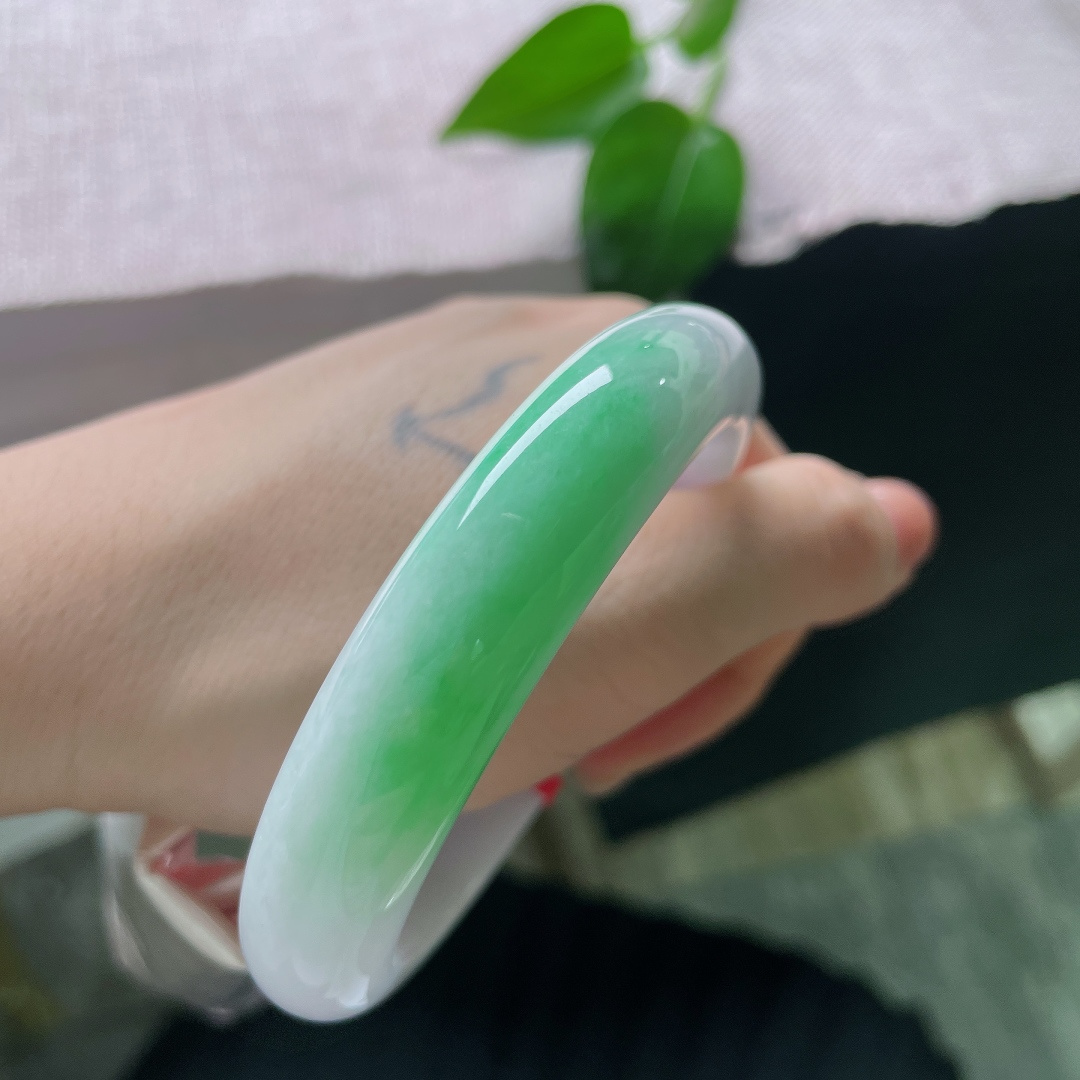 58.7/13/8.5，白底青正圈，水头好，底子干净细腻，福禄双全，细纹，56670a