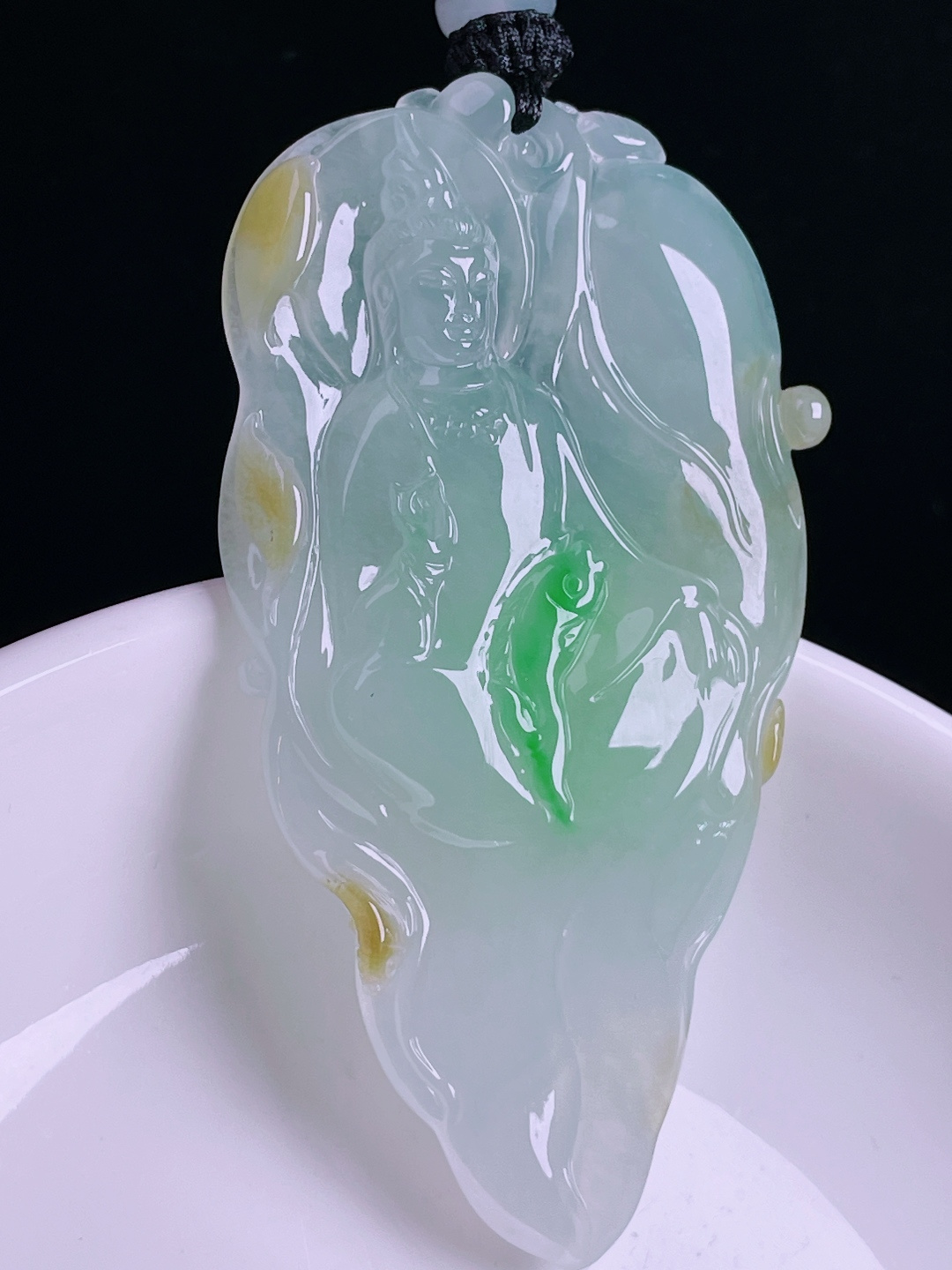️飘绿观音，老种起光，细底通透，尺寸：64.5/34.4/6.6mm0810