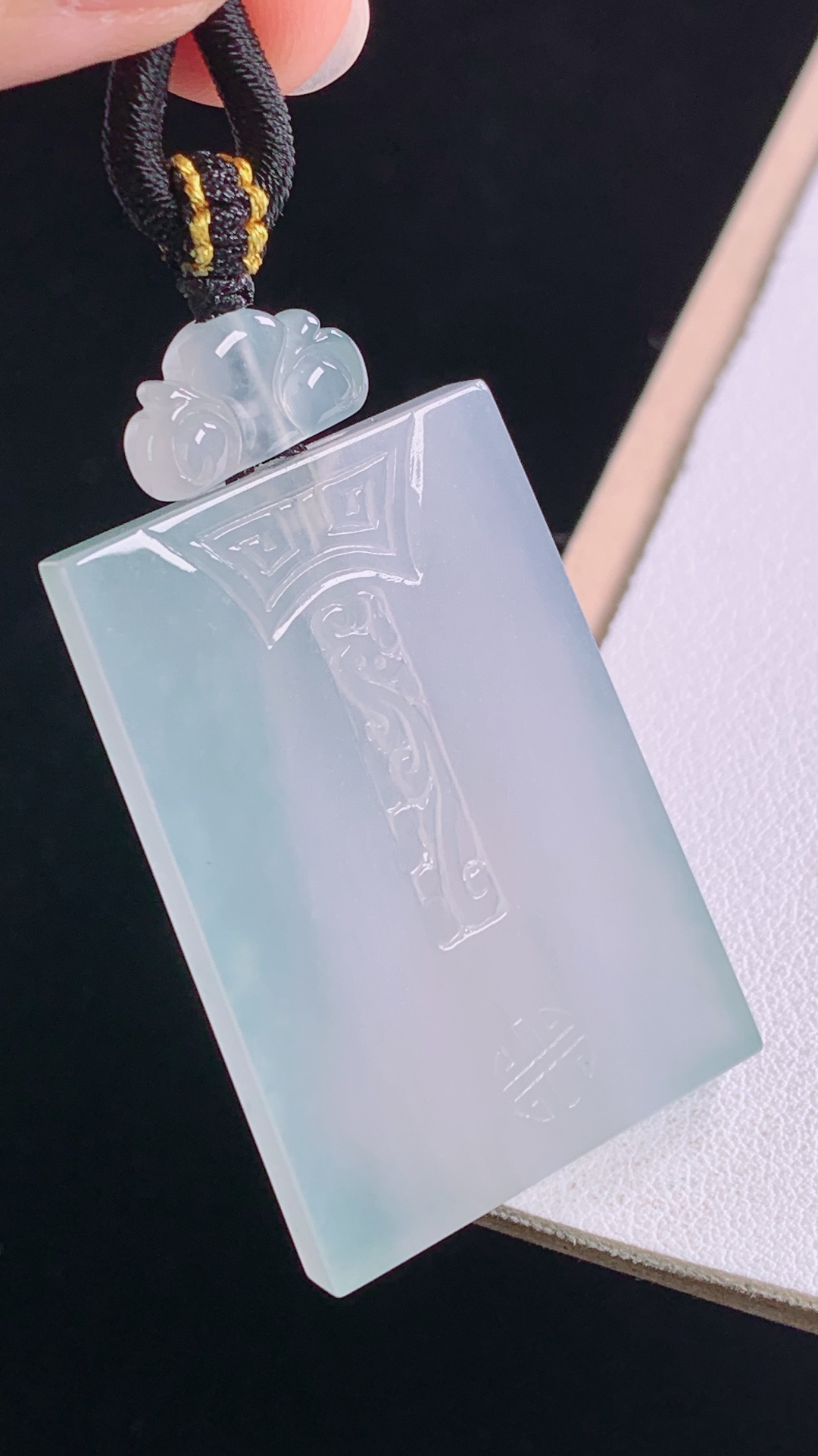 ️高冰仿古牌，种水，清透起光，无裂，尺寸:39.4-27.2-4.7mm