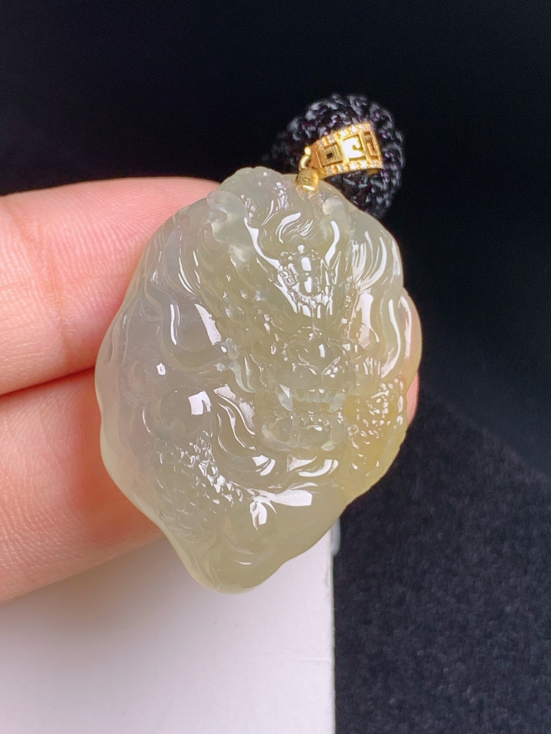 ️ 黄翡龙吊坠，润透起光，雕工立体，招财聚气