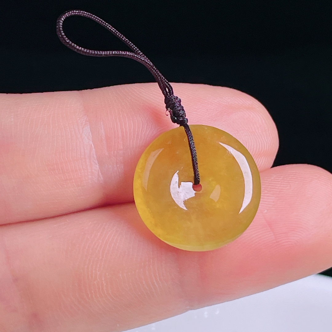 ️冰黄平安扣，老种起光，细底通透，尺寸：16.8/3.4mm0810