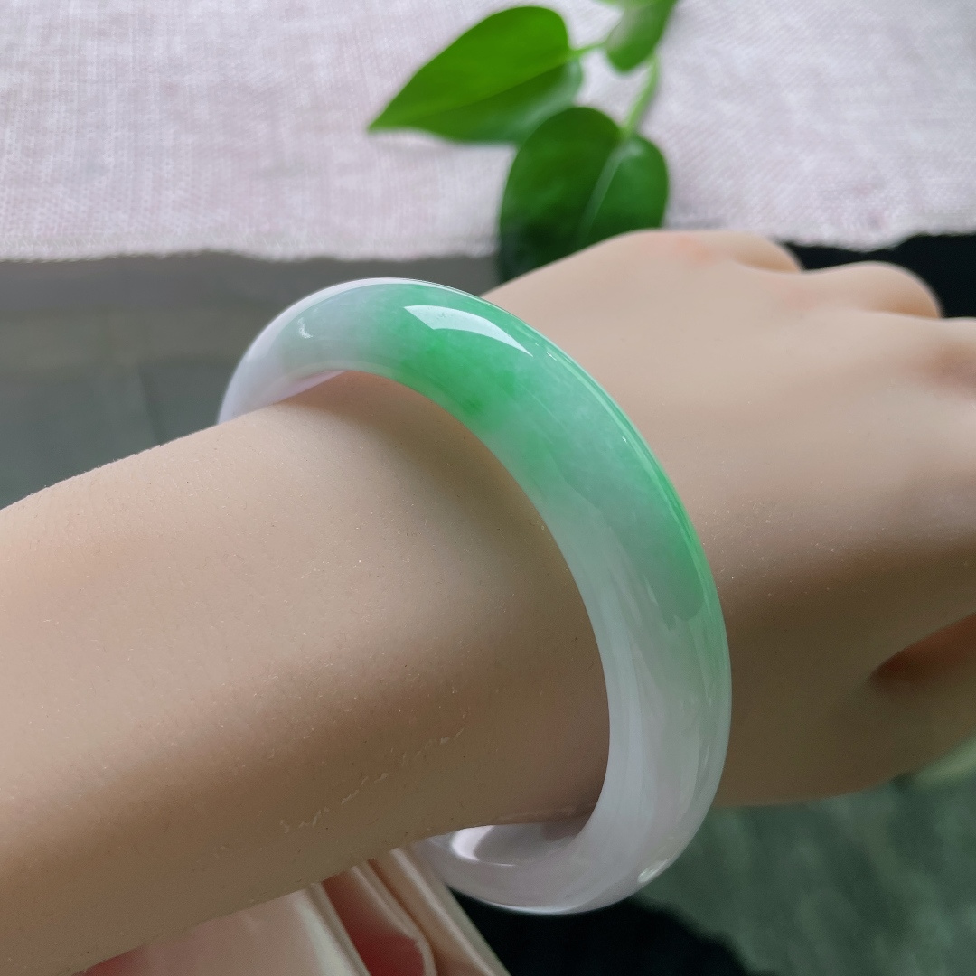 58.7/13/8.5，白底青正圈，水头好，底子干净细腻，福禄双全，细纹，56670a