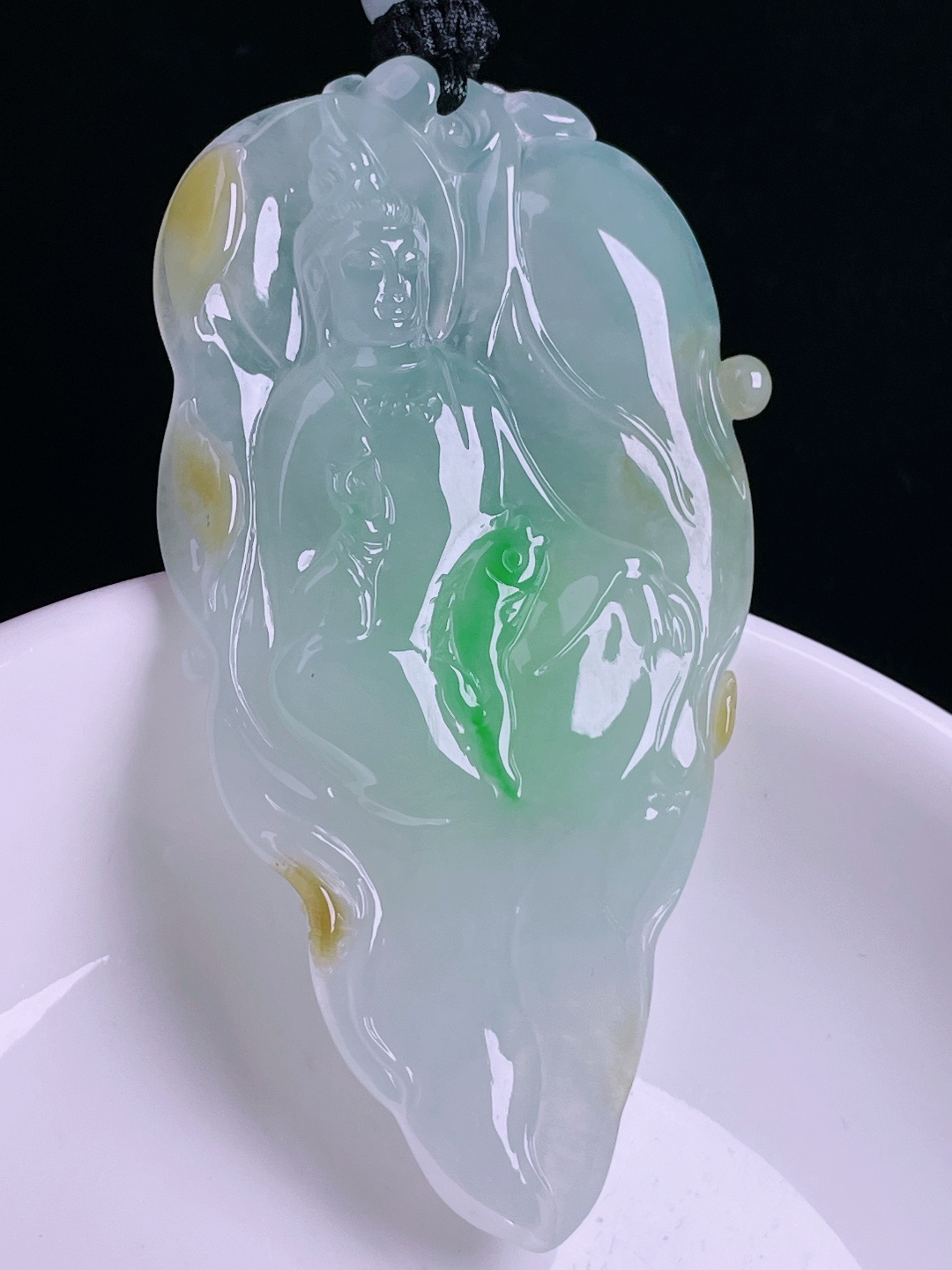 ️飘绿观音，老种起光，细底通透，尺寸：64.5/34.4/6.6mm0810