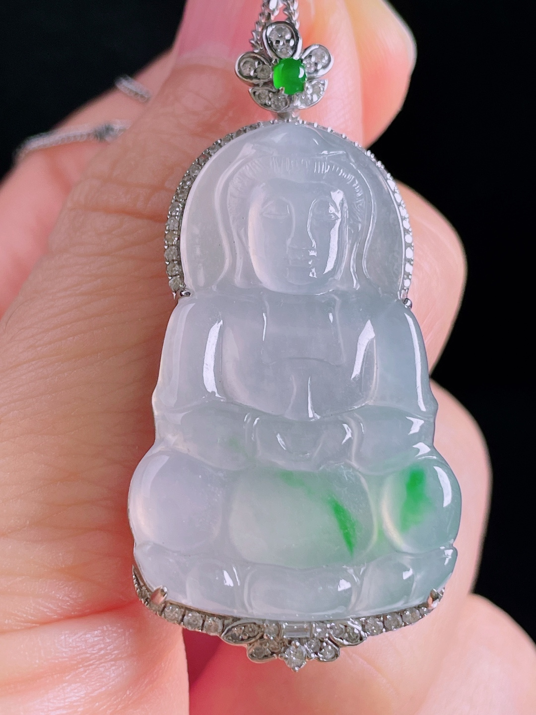 ️冰绿观音，老种起光，细底通透，尺寸：47.2/23.2/7.5裸石34.5/23.2/4mm0810