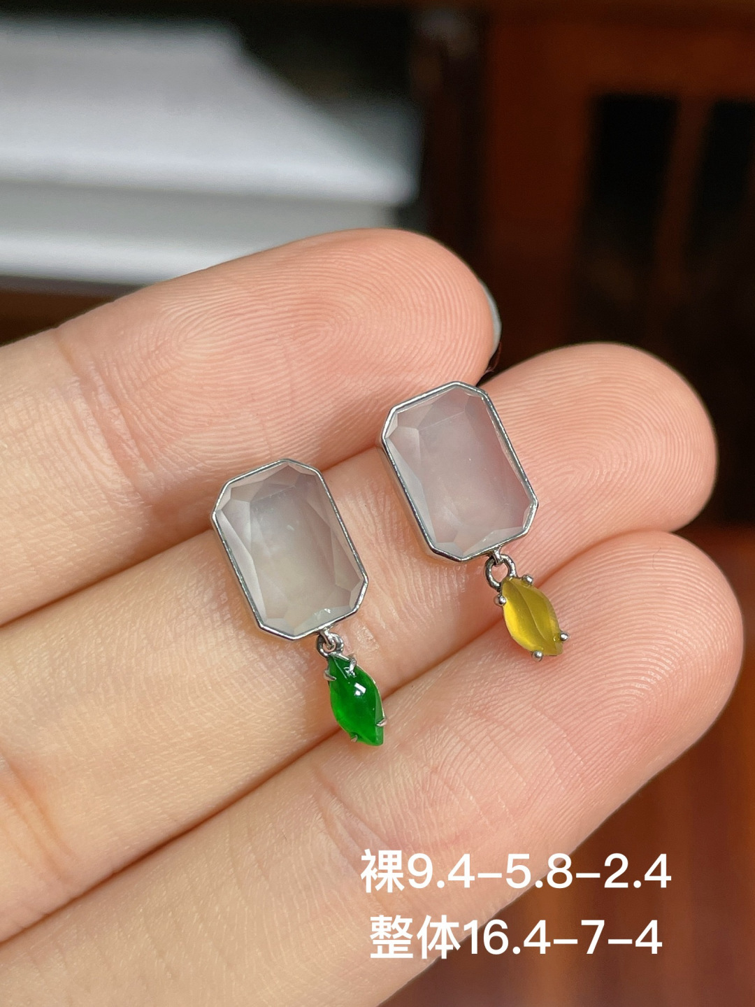 ️冰种耳钉，无裂，18k金镶嵌，16.4-7-4