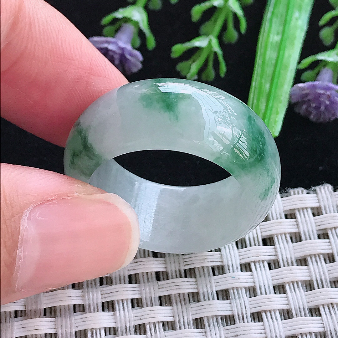 实拍A货翡翠21.5/12/4.5老坑冰润飘花扳指戒指翡翠玉指环女款