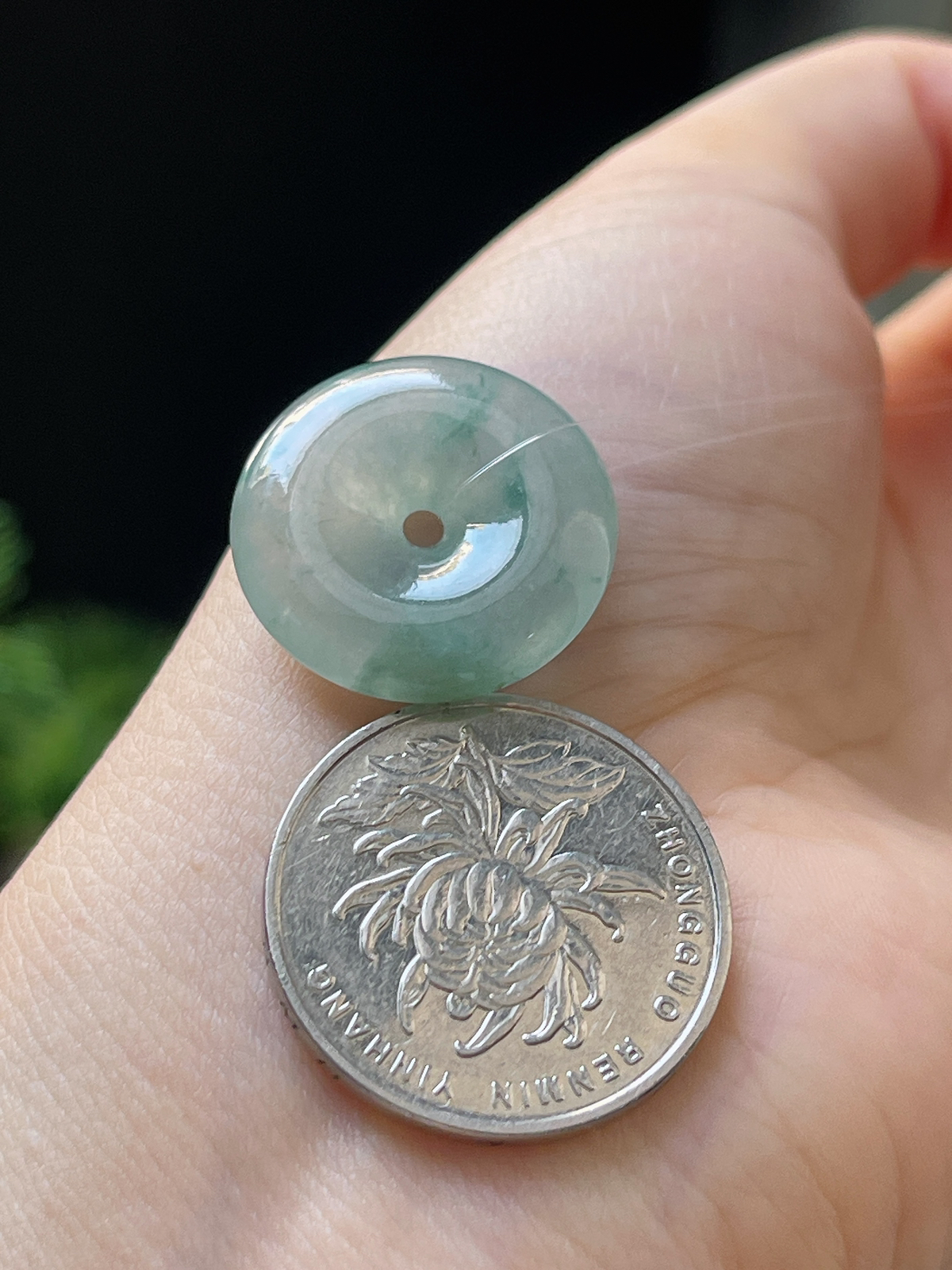 翡翠冰糯种飘花平安扣