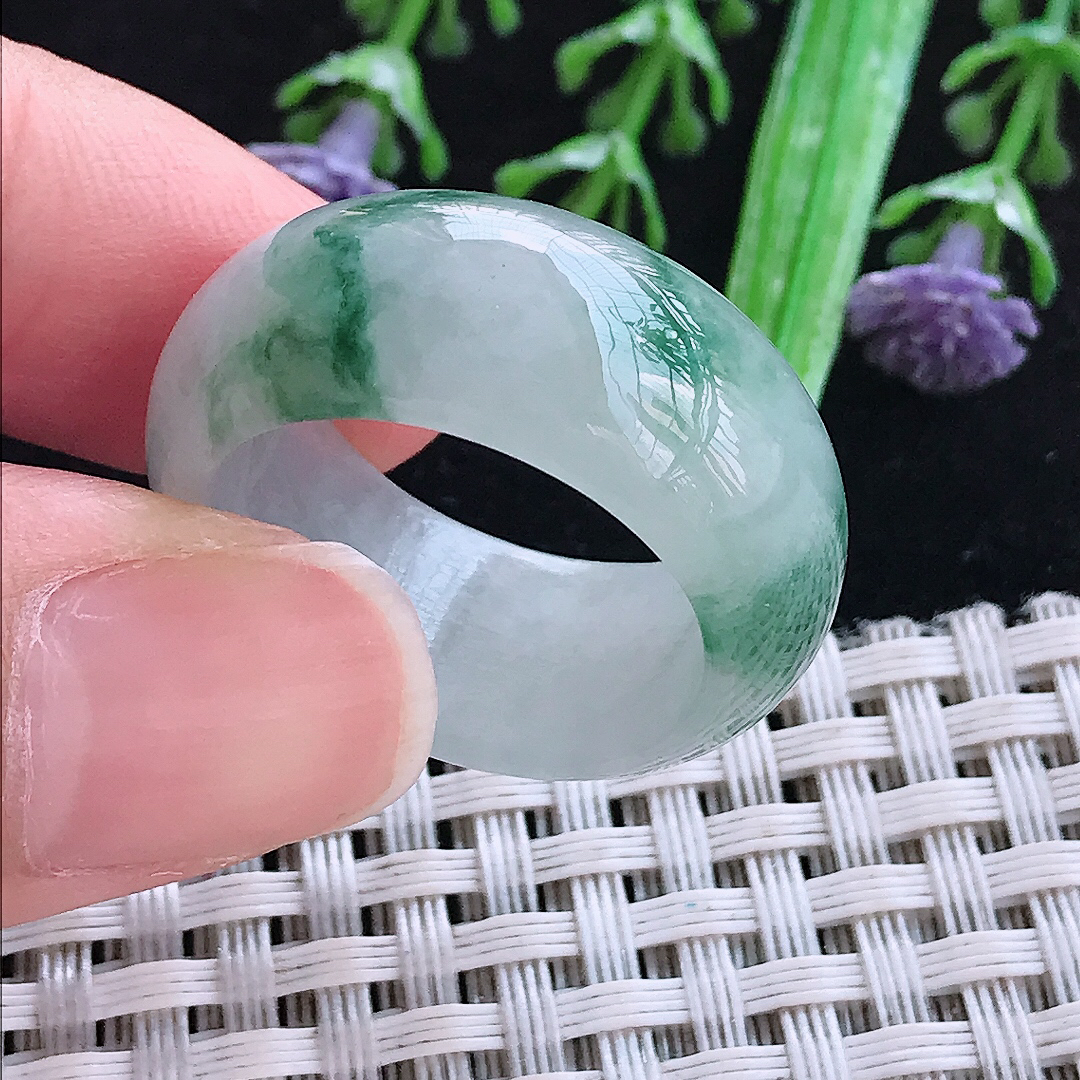 实拍A货翡翠21.5/12/4.5老坑冰润飘花扳指戒指翡翠玉指环女款