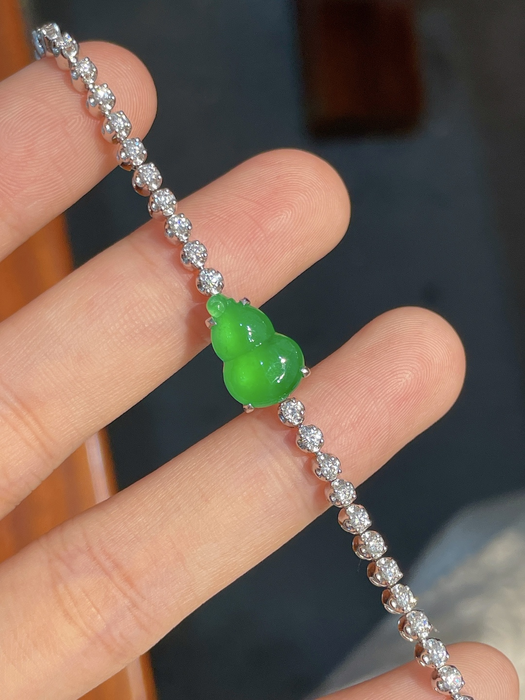 ️阳绿葫芦手链，18k金镶嵌，13.4-8.7-2.5
