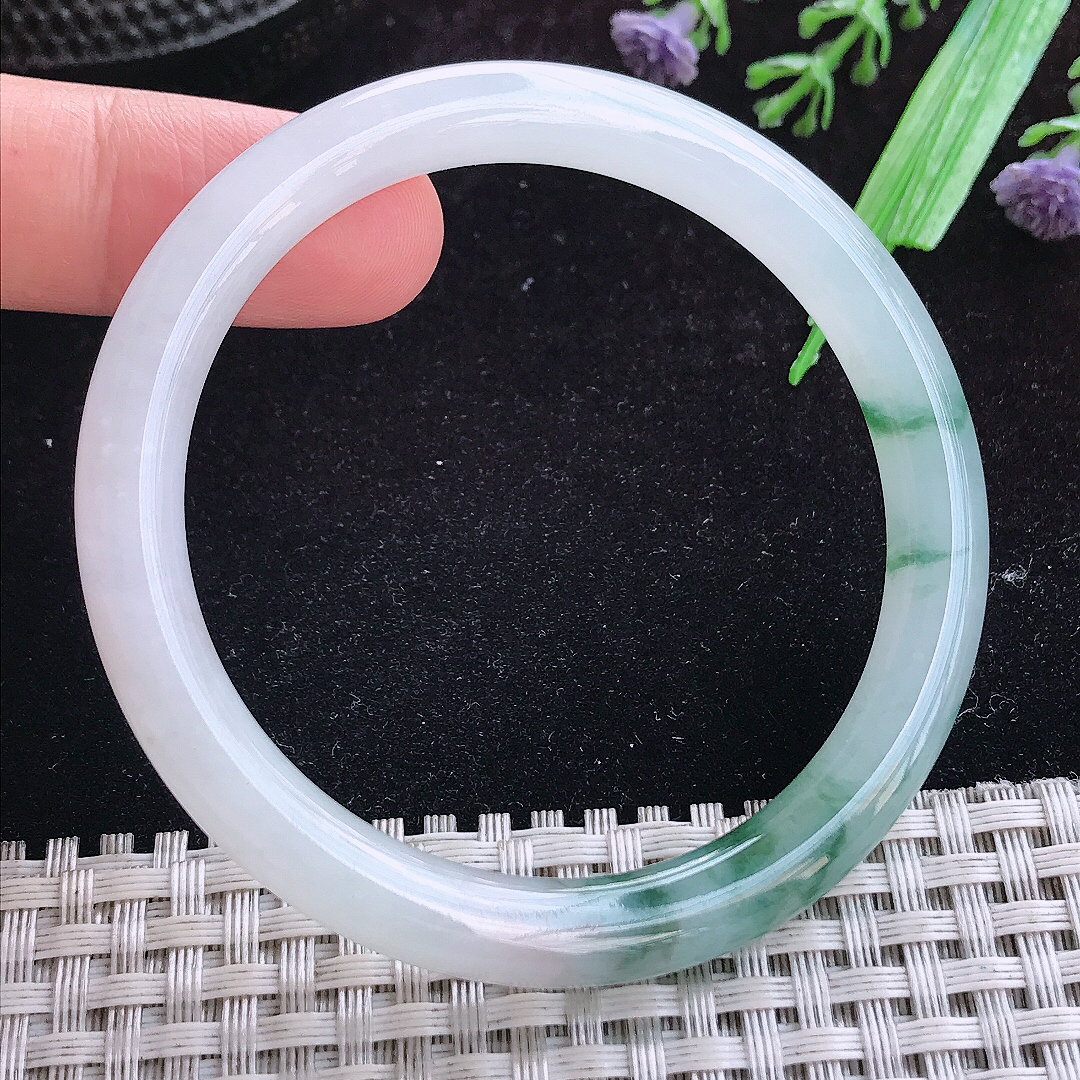实拍A货翡翠54/7.3/7.6老坑冰润起胶飘花圆条手镯宽边玉镯平安镯女款