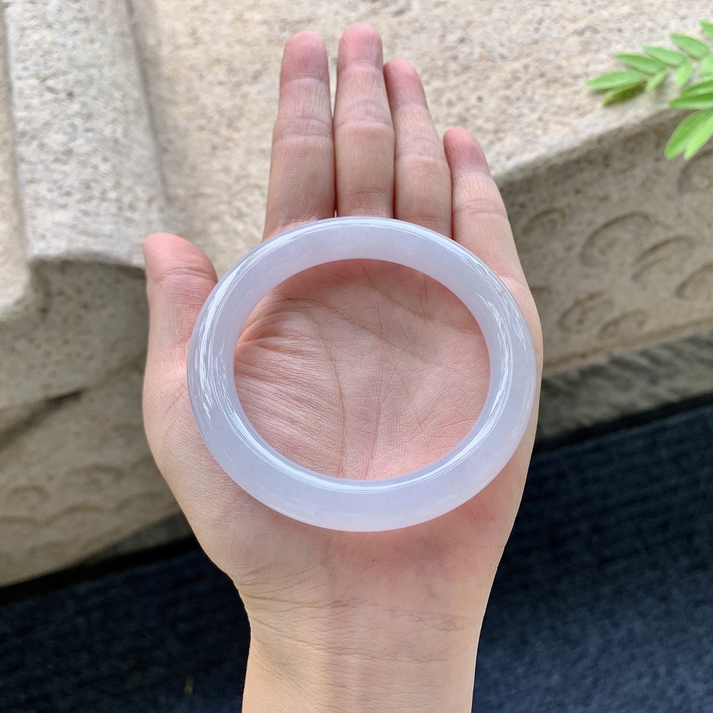 圆条53 54，圈口54.5/9.8/9.2，编码G7081237，细糯粉紫，水润，种老，细腻，无裂