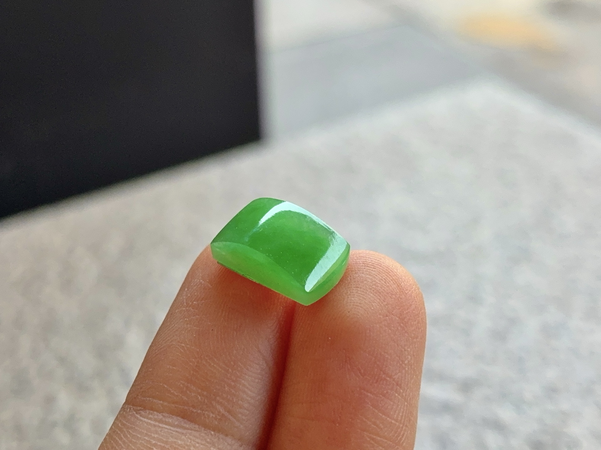 ️ 绿马鞍 尺寸：12×6.7×4.6