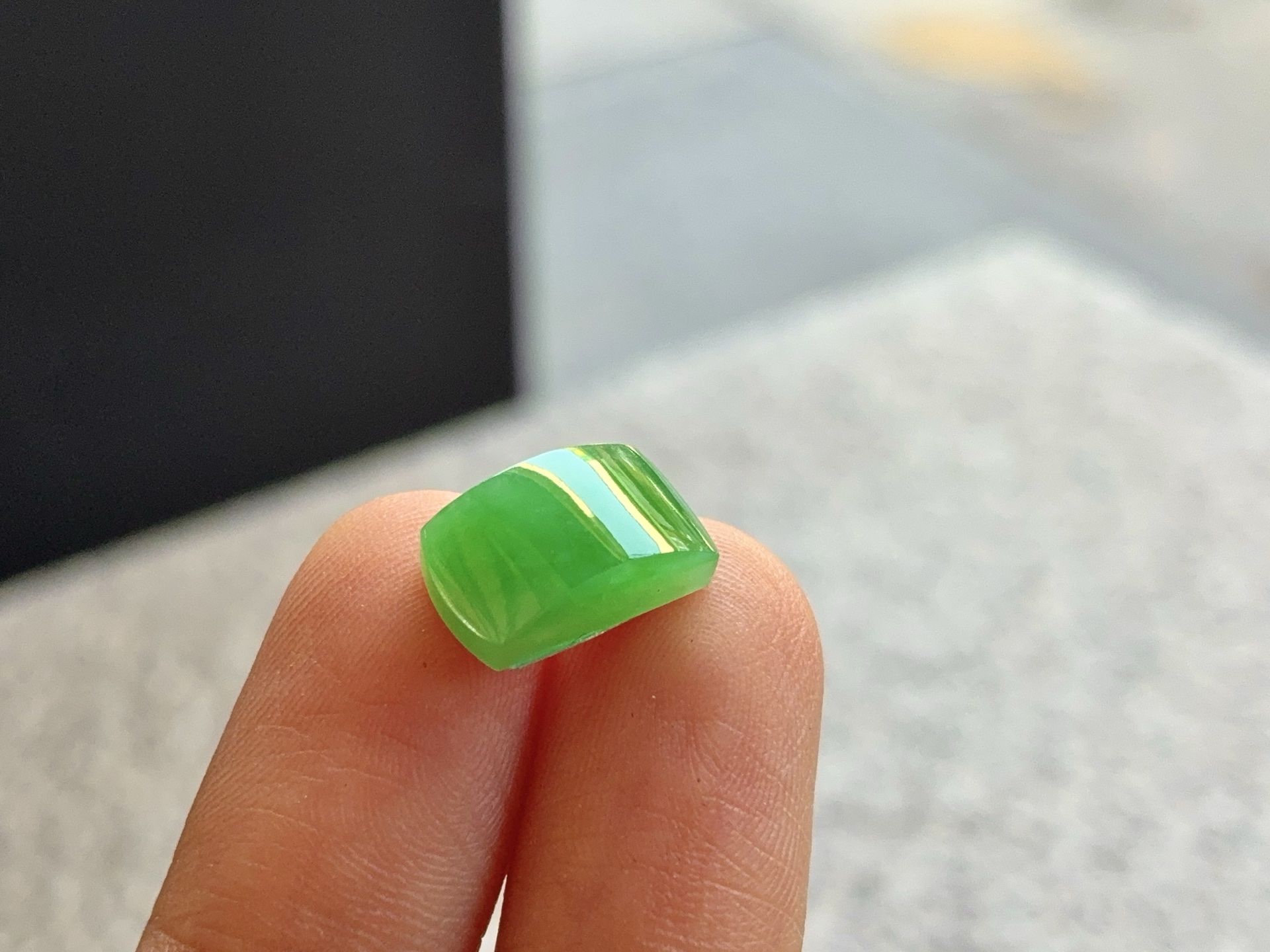 ️ 绿马鞍 尺寸：12×6.7×4.6