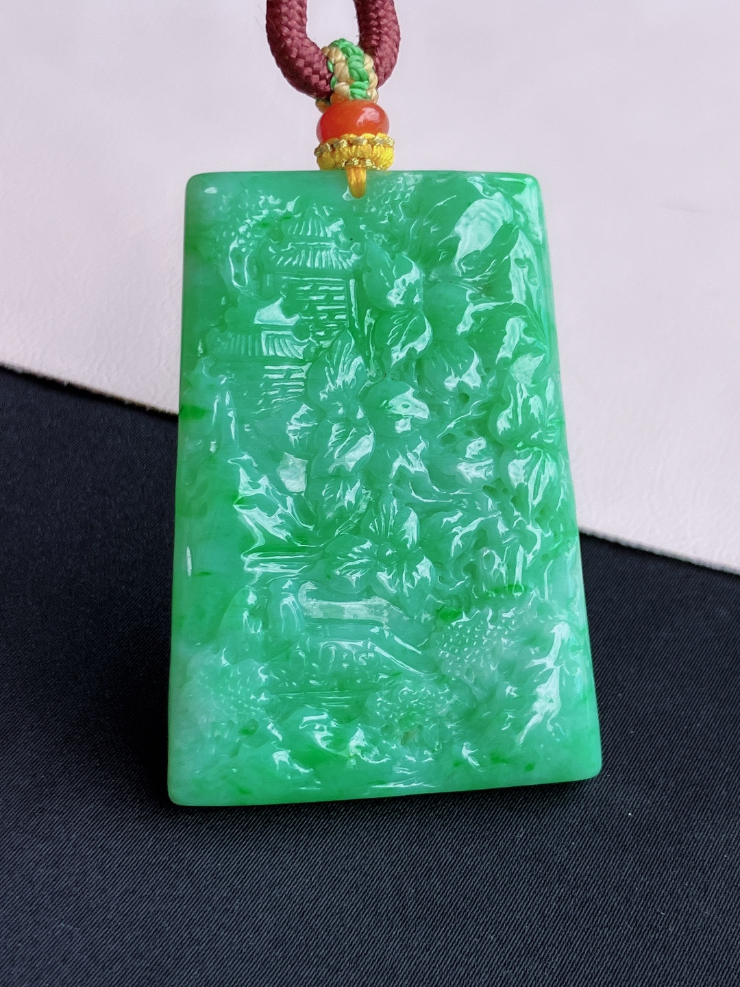 翠绿山水牌，意境美，尺寸52.6/37/6/自然光实拍