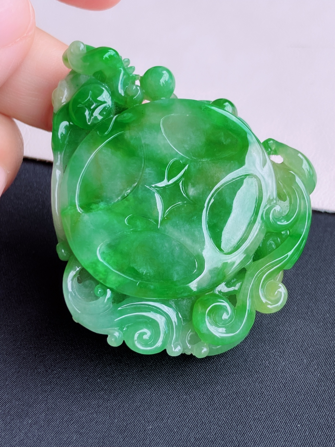 三彩呱呱来财，饱满大气，尺寸60.6/48/17.6/自然光实拍
