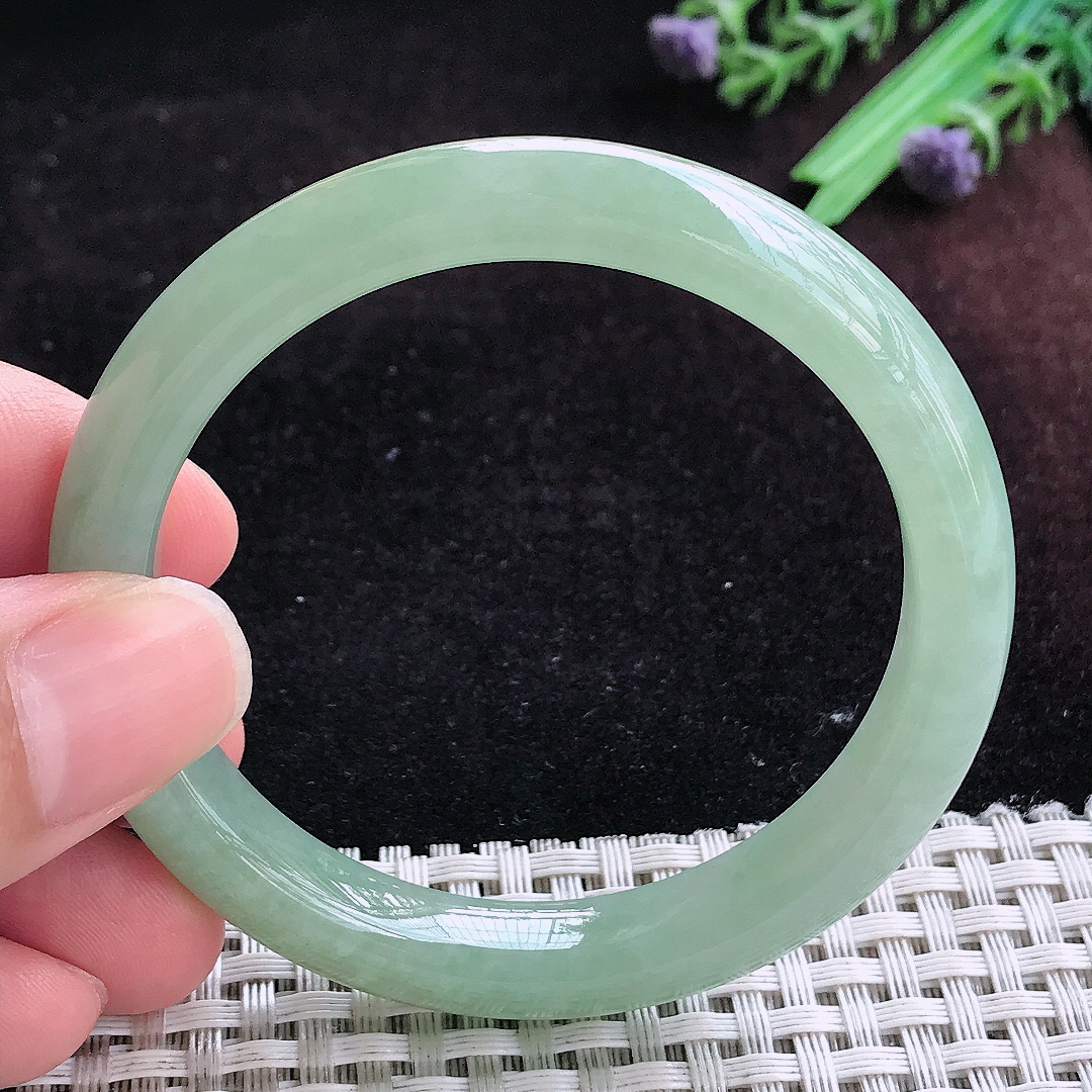 实拍A货翡翠53/9.5/7.6老坑冰润起胶满绿手镯宽边玉镯平安镯女款