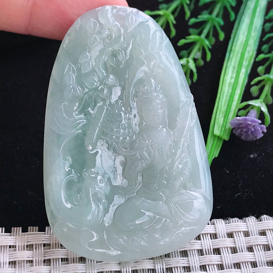 实拍A货翡翠63/41.5/6.8老坑冰胶晴底虚空藏菩萨吊坠翡翠玉挂件