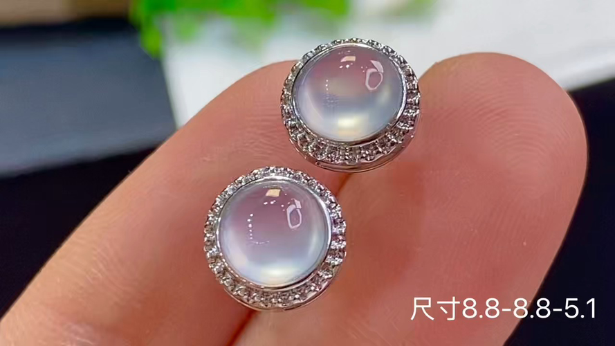 18k金+钻玻璃种蛋面耳钉，无裂，8.8-8.8-5.1