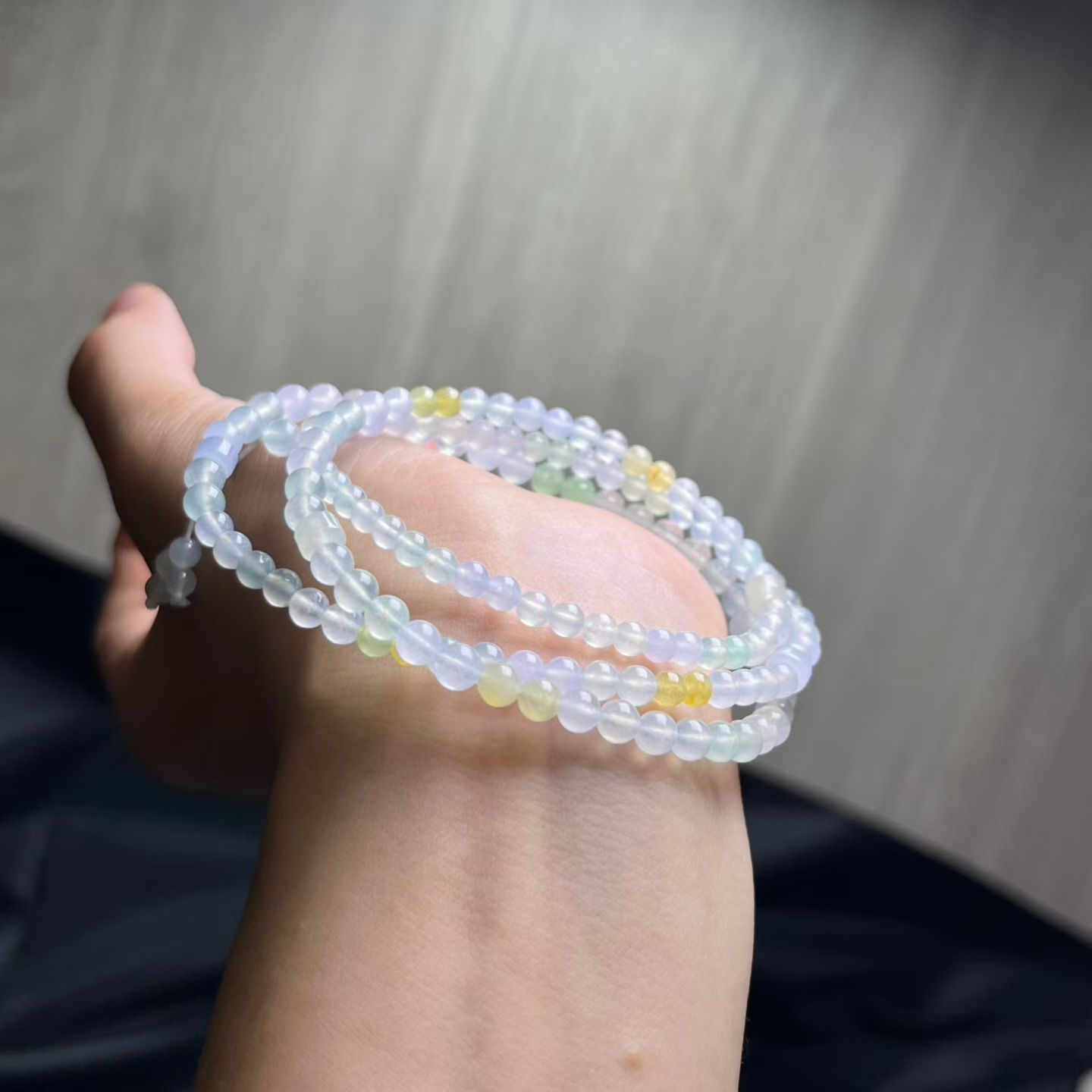 ️ 三彩拼色算盘手串，卡5mm，58颗