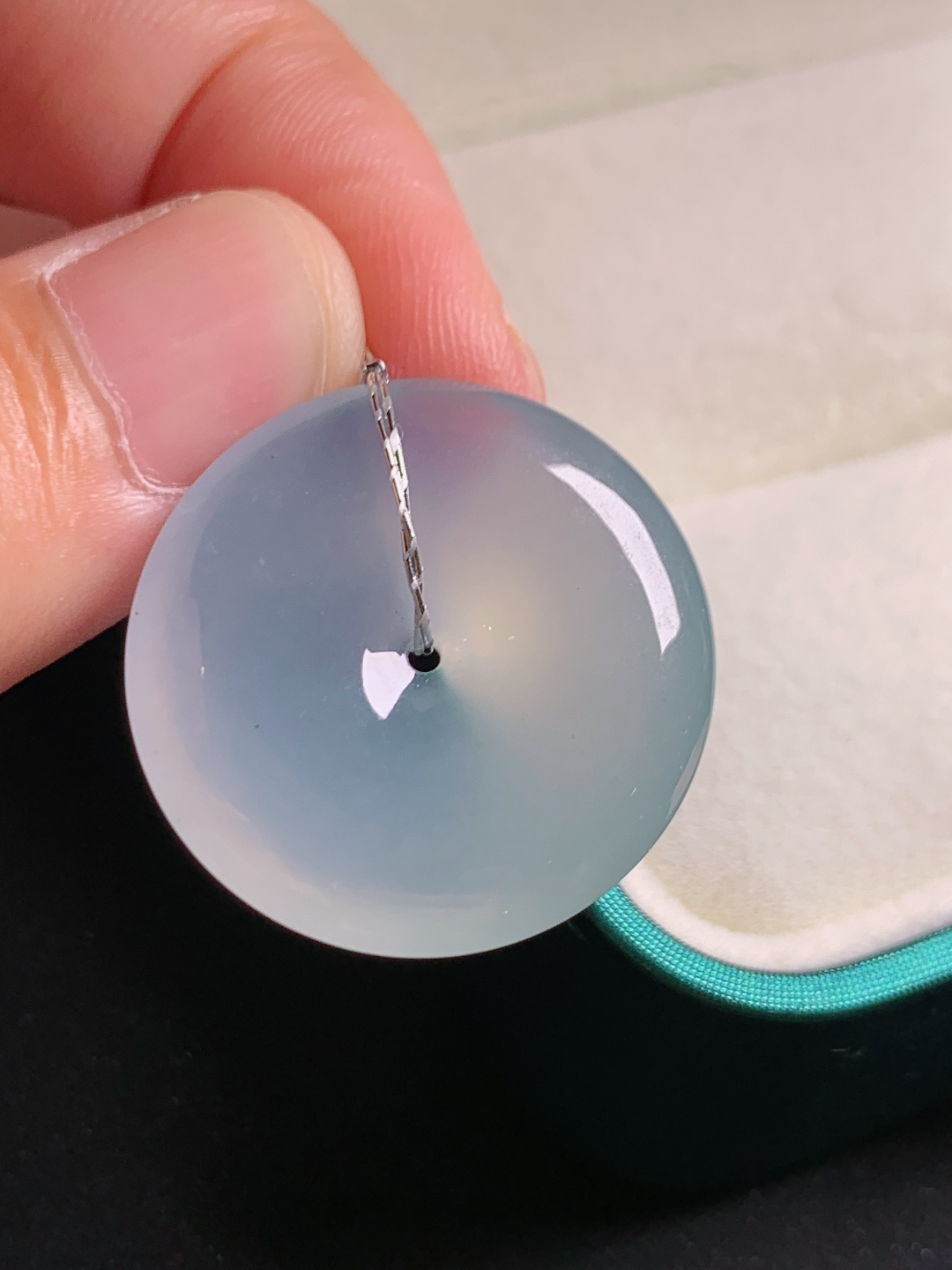 ️ 晴水平安扣，胶感盈润，素简藏尽温柔