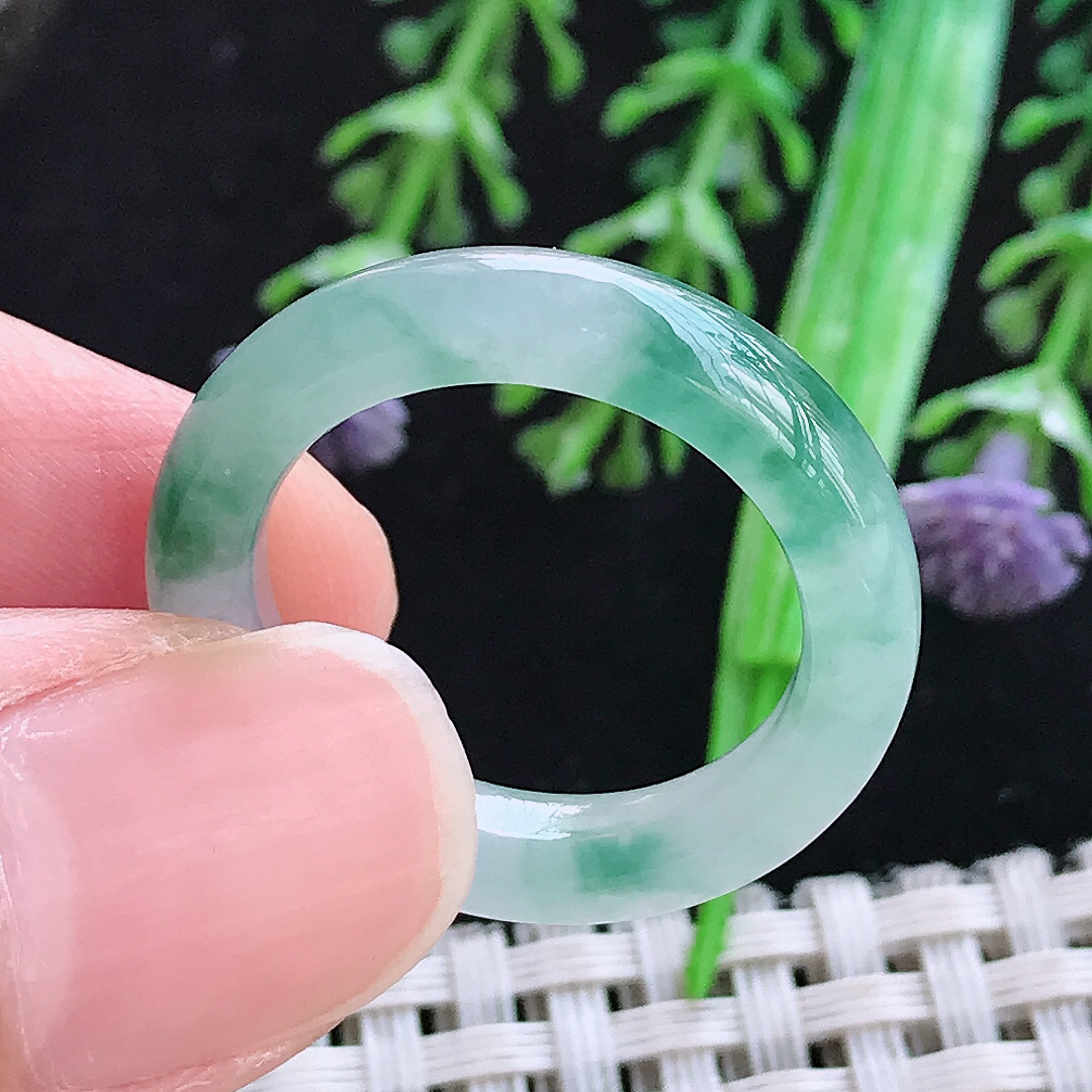 实拍A货翡翠19/5.5/4.2老坑起胶冰飘花戒指翡翠玉指环女款