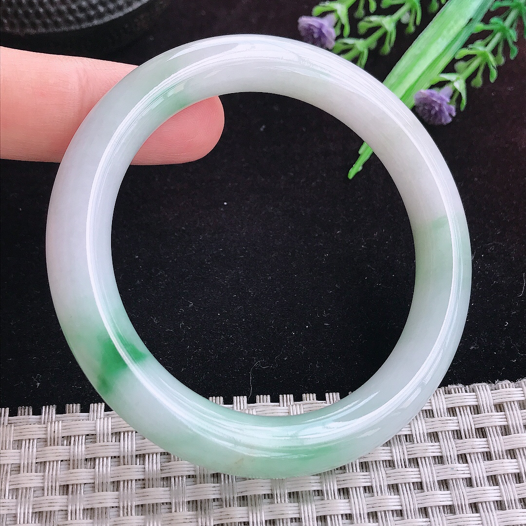 实拍A货翡翠54.5/9.9/9.5老坑冰润起胶飘花圆条手镯玉镯平安镯女款